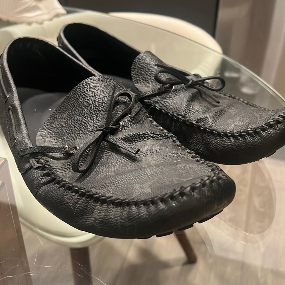 Men’s Louis Vuitton Moccasin Shoes